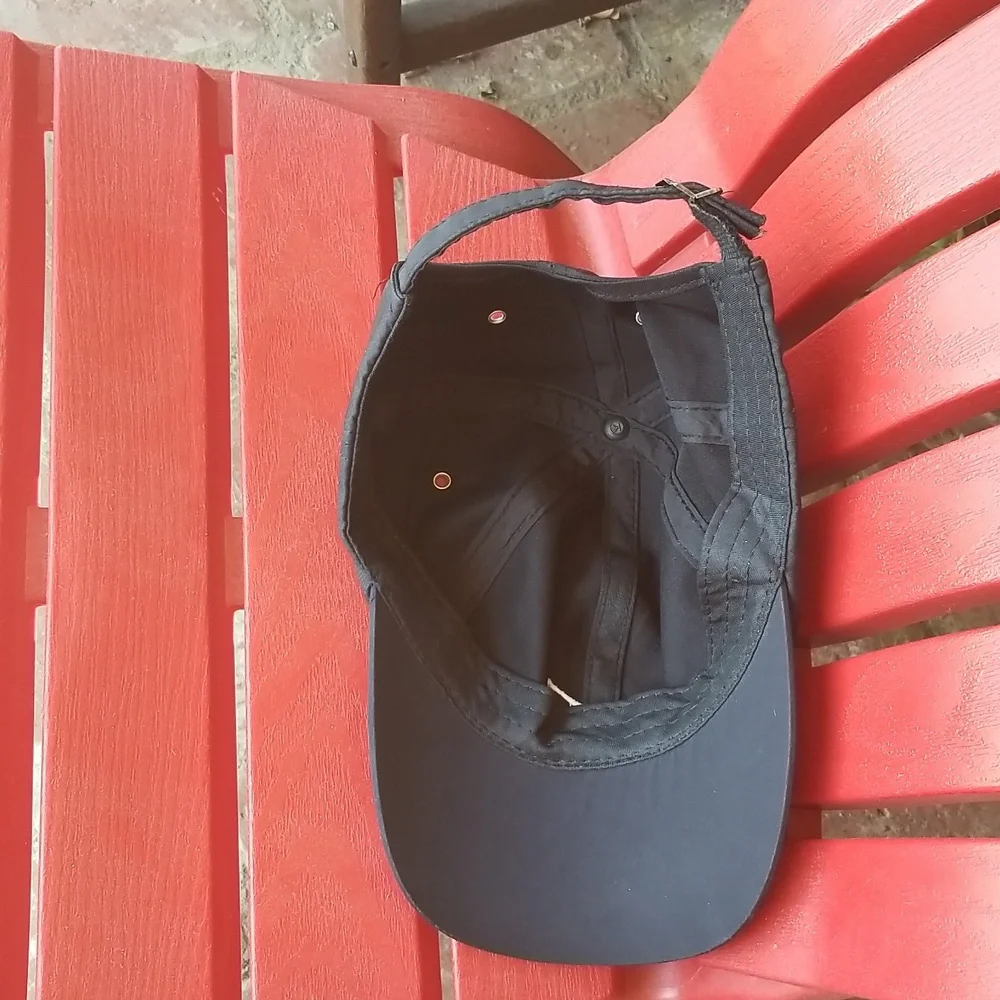 Nike Sports Hat - Picture 2 of 4